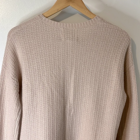 Cynthia Rowley Blush Pink 100% Cashmere Waffle Knit Henley Style Sweater Sz S - Picture 8 of 9